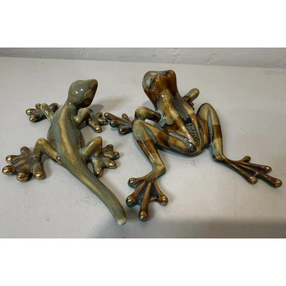 Vintage Lot 2 Collection Tree Frog Gecko Lizard Ceramic Figurine Gold Accents